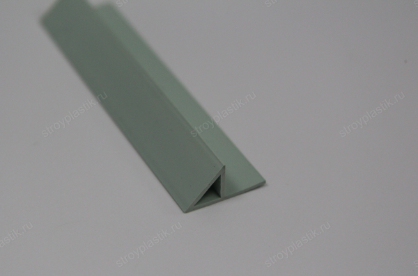 Фаскообразователь пластиковый для опалубки (10х10)